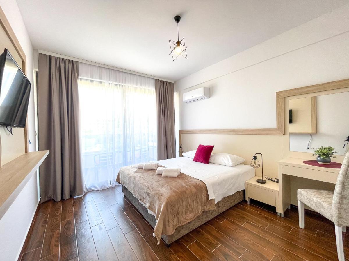 Hotel Xelent Ulcinj Exterior foto